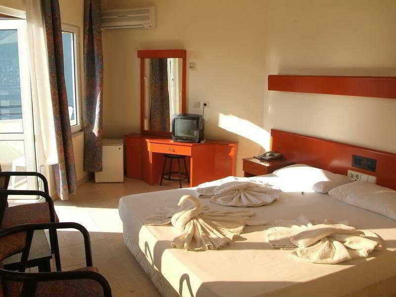 Kleopatra Blue Hawai Hotel Alanya Exterior photo